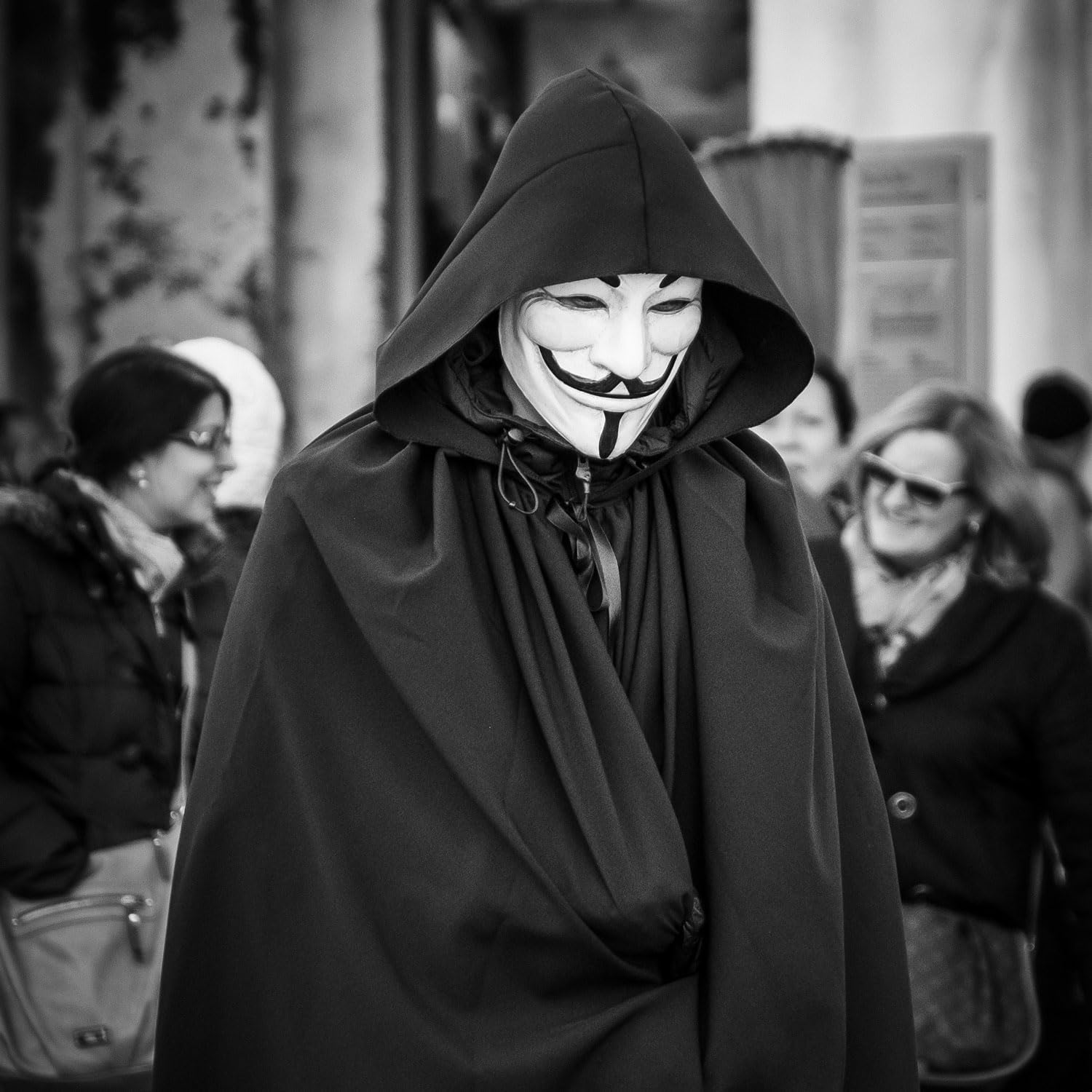 Anonymous Maske - V wie Vendetta Guy Fawkes Kostüm für Halloween