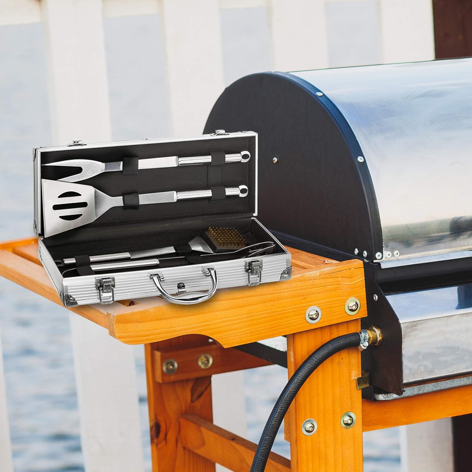 Dimono Grillbesteck-Set 5-teilig im edlen Aluminium-Koffer