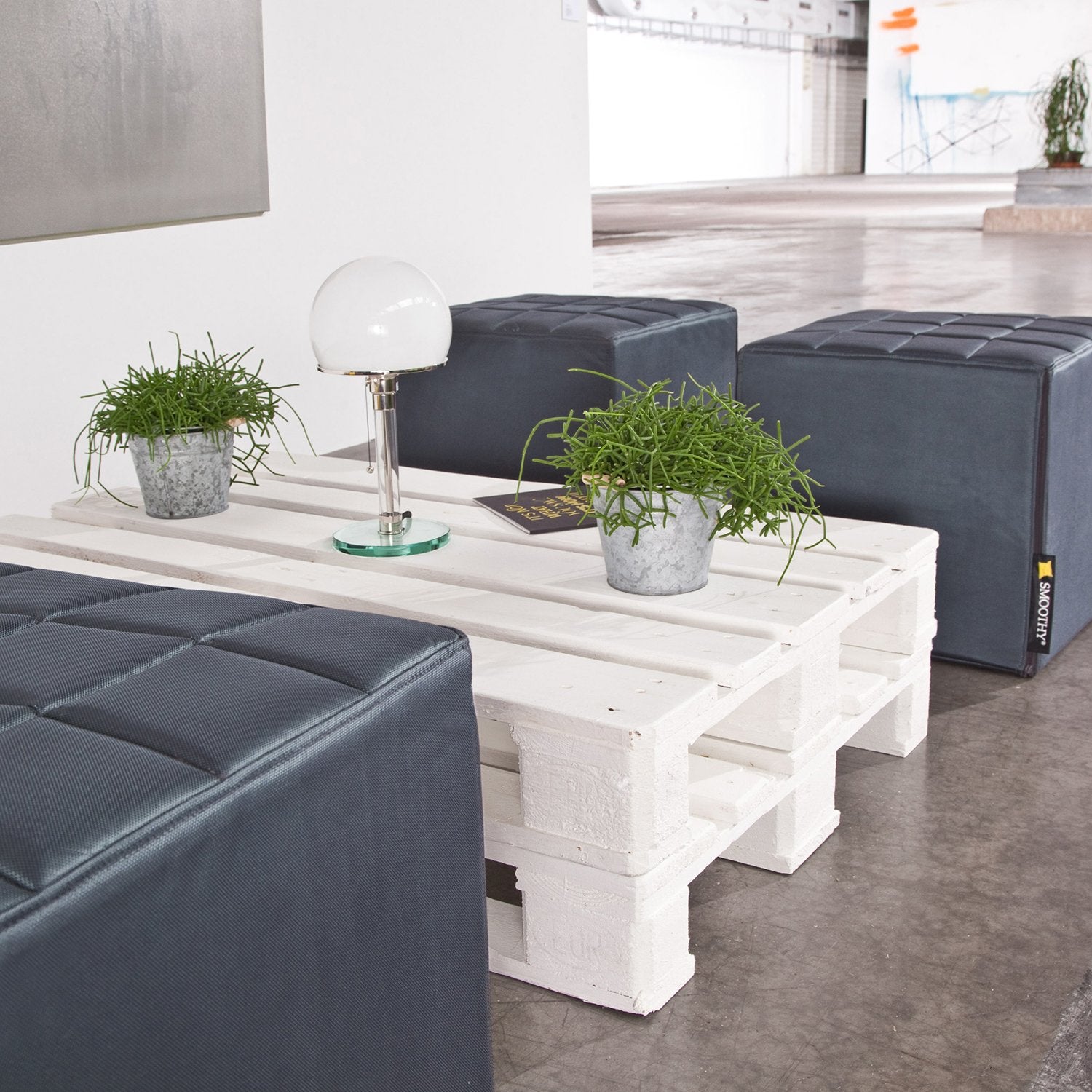 Smoothy-Lounge-Sitzwurfel-grau