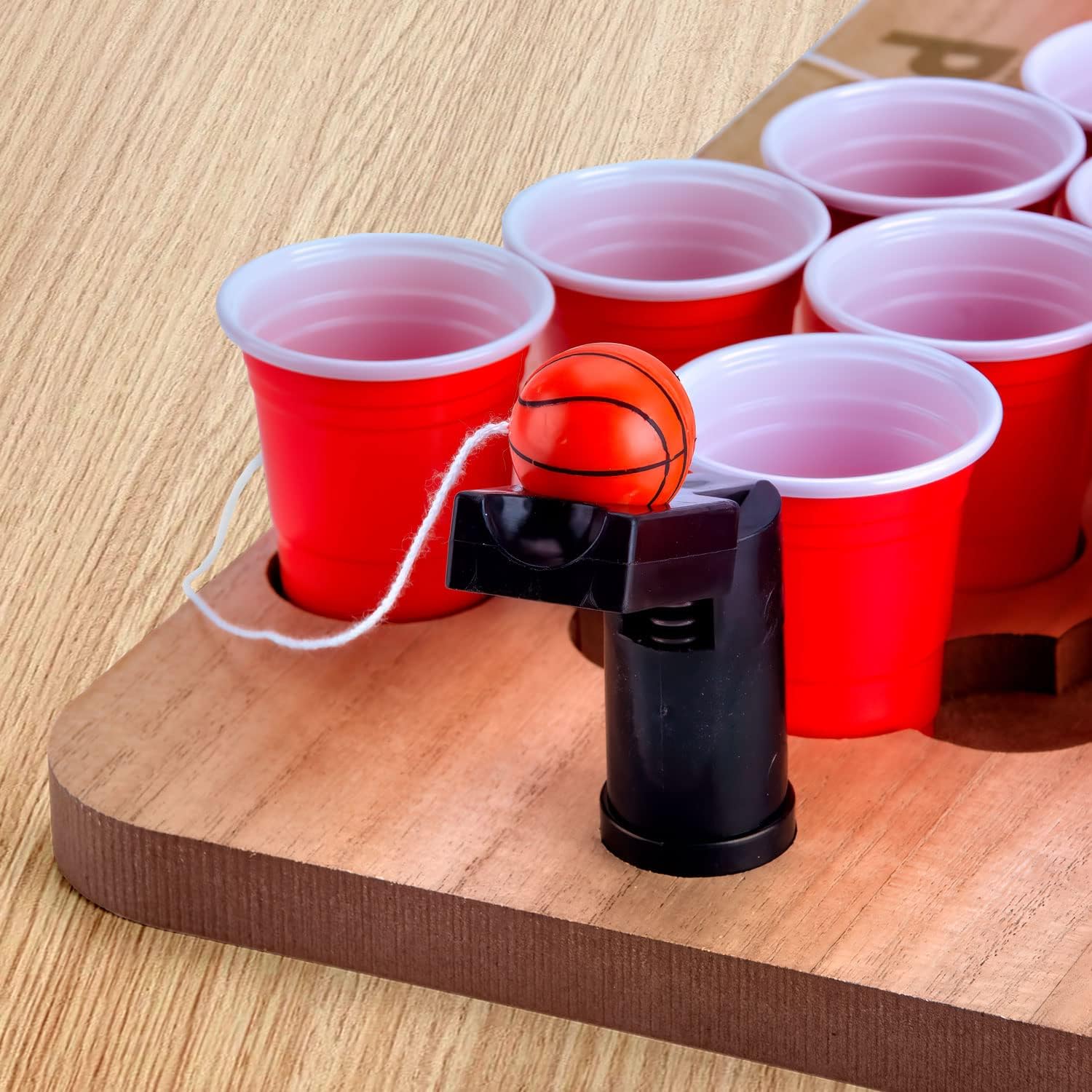 Mini Beer Pong Spieltisch Holz - Kompaktes Trinkspiel Party Set