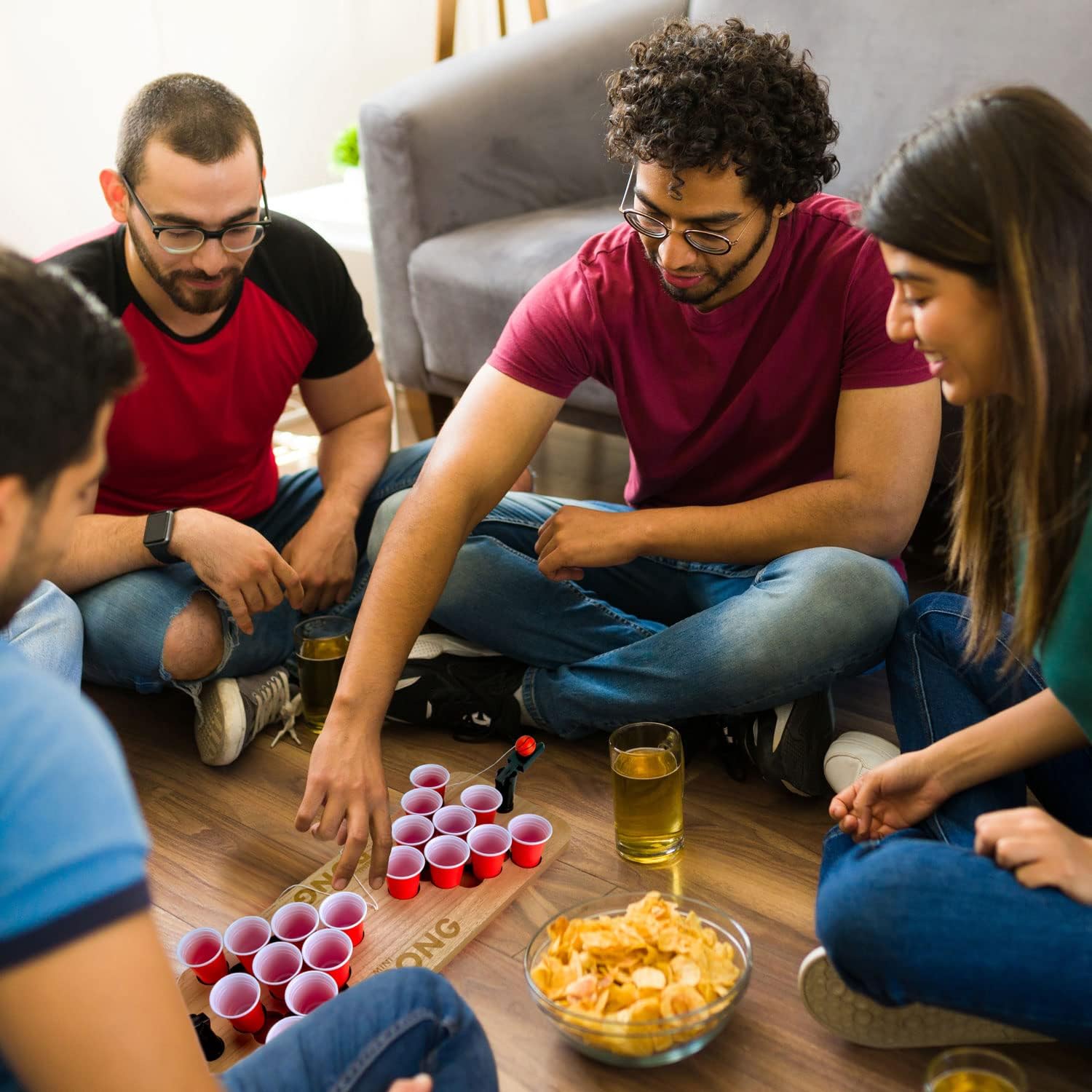 Mini Beer Pong Spieltisch Holz - Kompaktes Trinkspiel Party Set