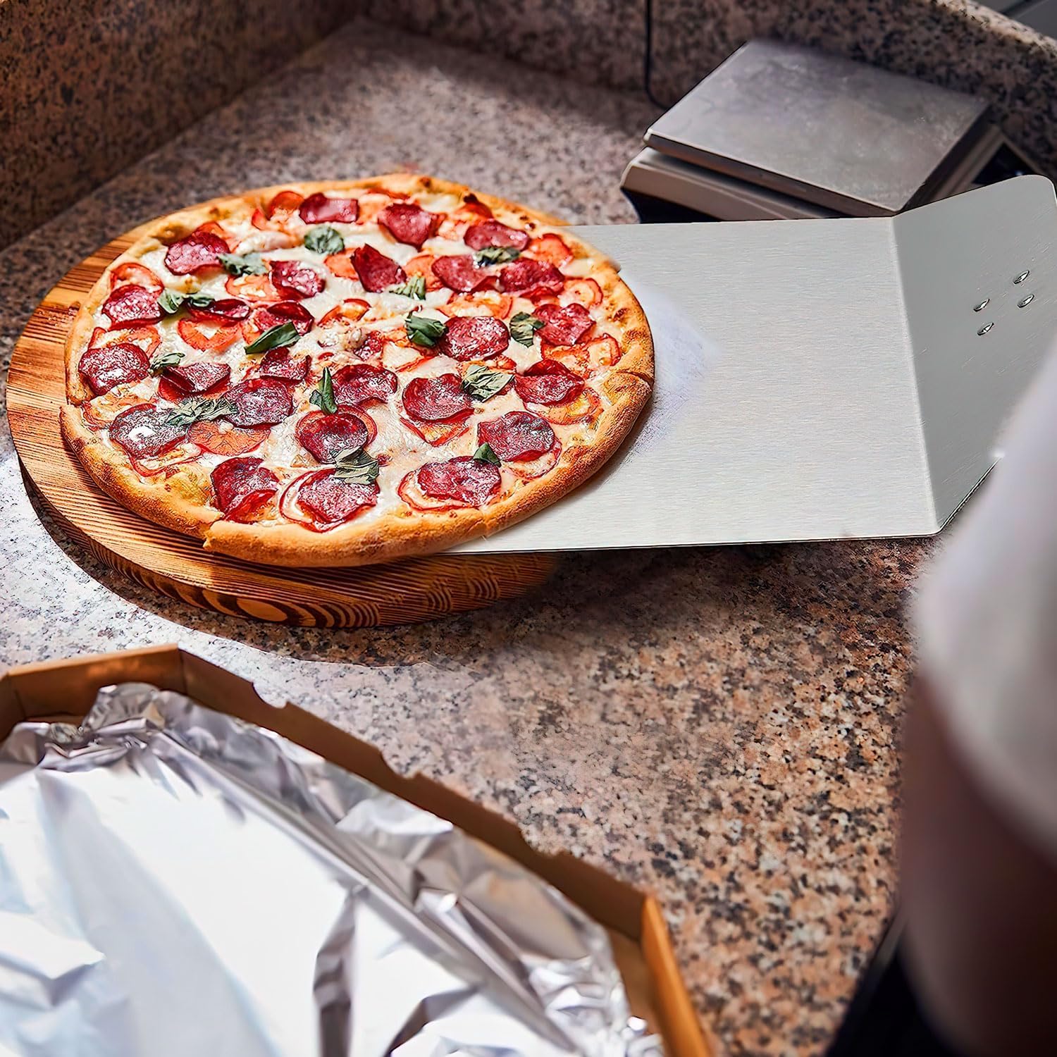 Klappbare Pizzaschaufel mit Holzgriff & Aluminium-Schaufel