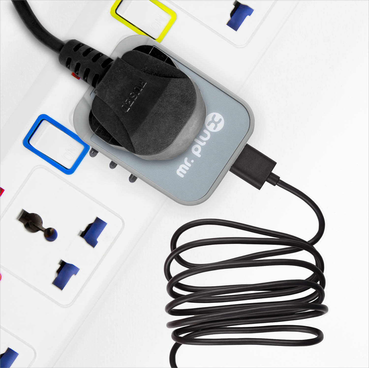 schnellladegeraet-usb-reise-adapter