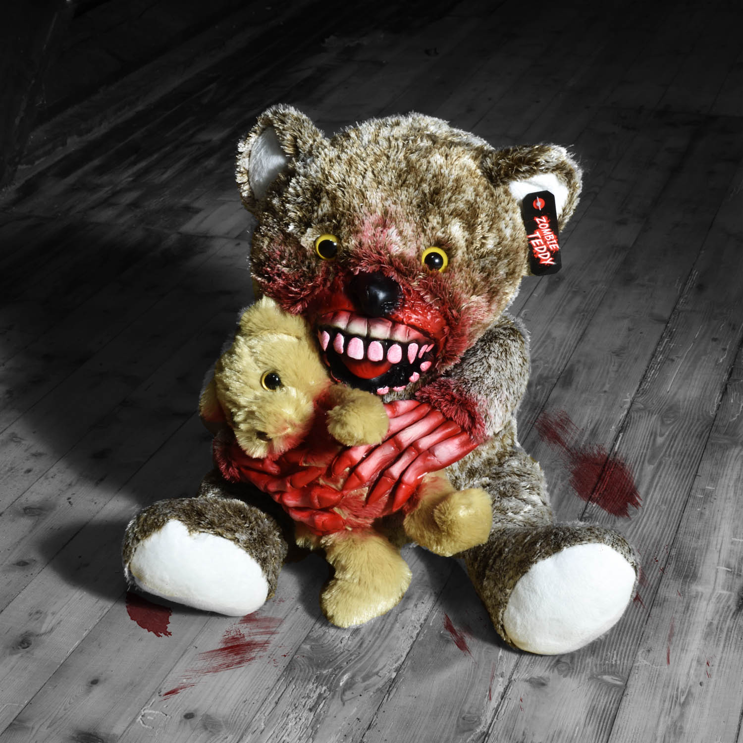 zombie-teddy-frisst-artgenosse