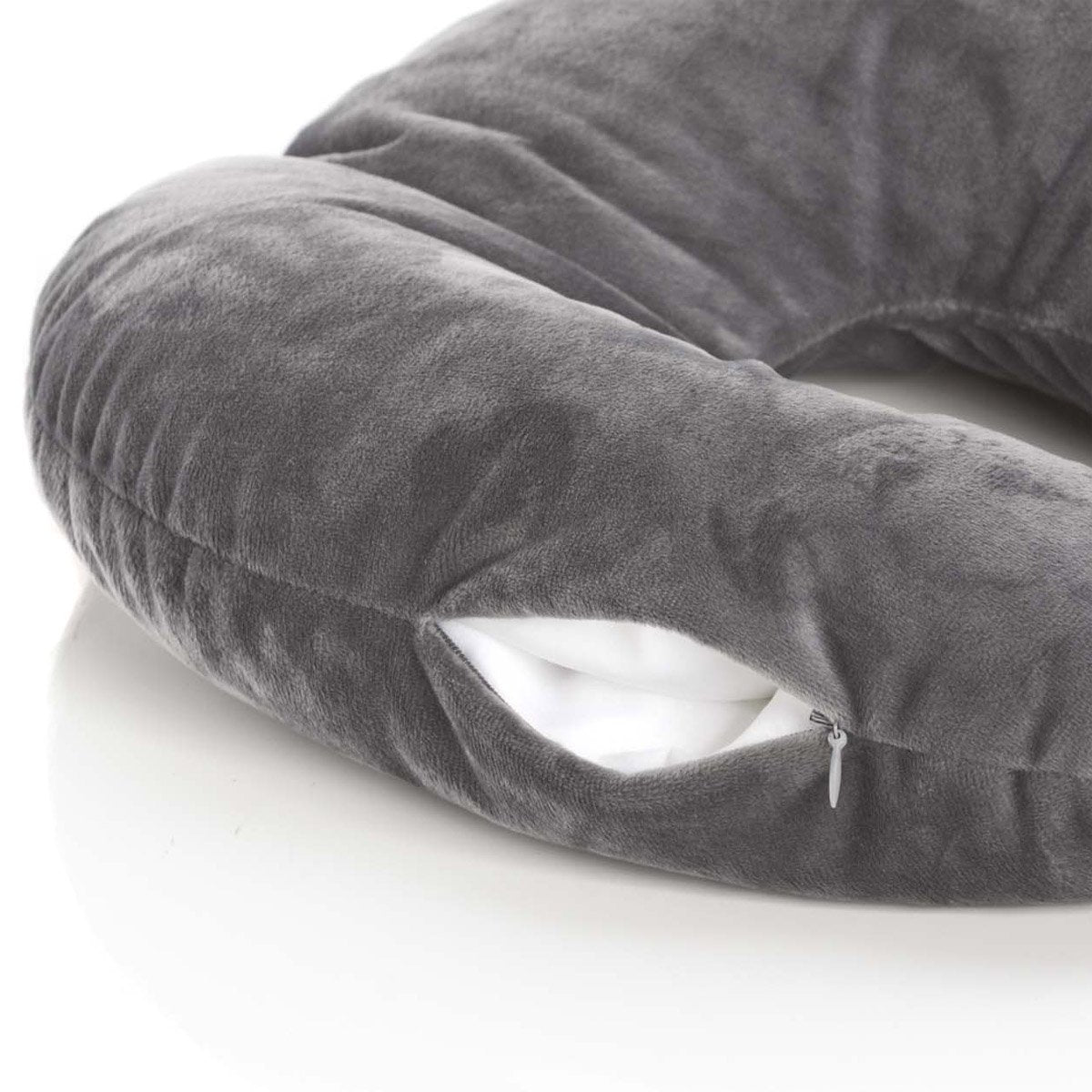 Graues-Nackenkissen-mit-Styroporkuegelchen