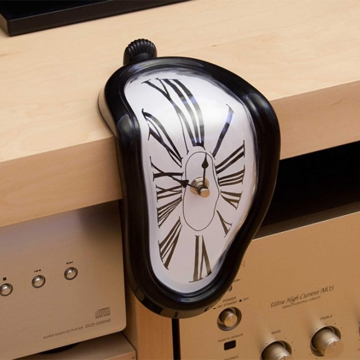 Schmelzende-Uhr-Dali-Stil