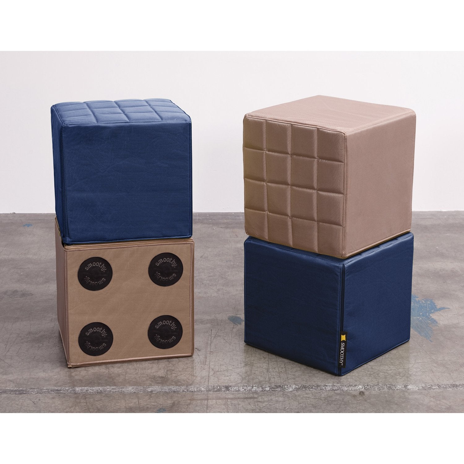 Smoothy-Cube-Sitzwurfel-Beige