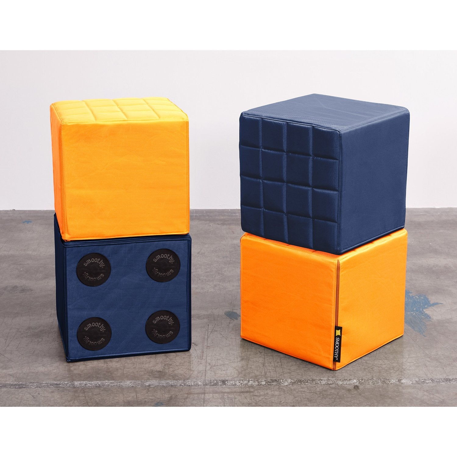 Smoothy-Cube-Sitzwurfel-Blau