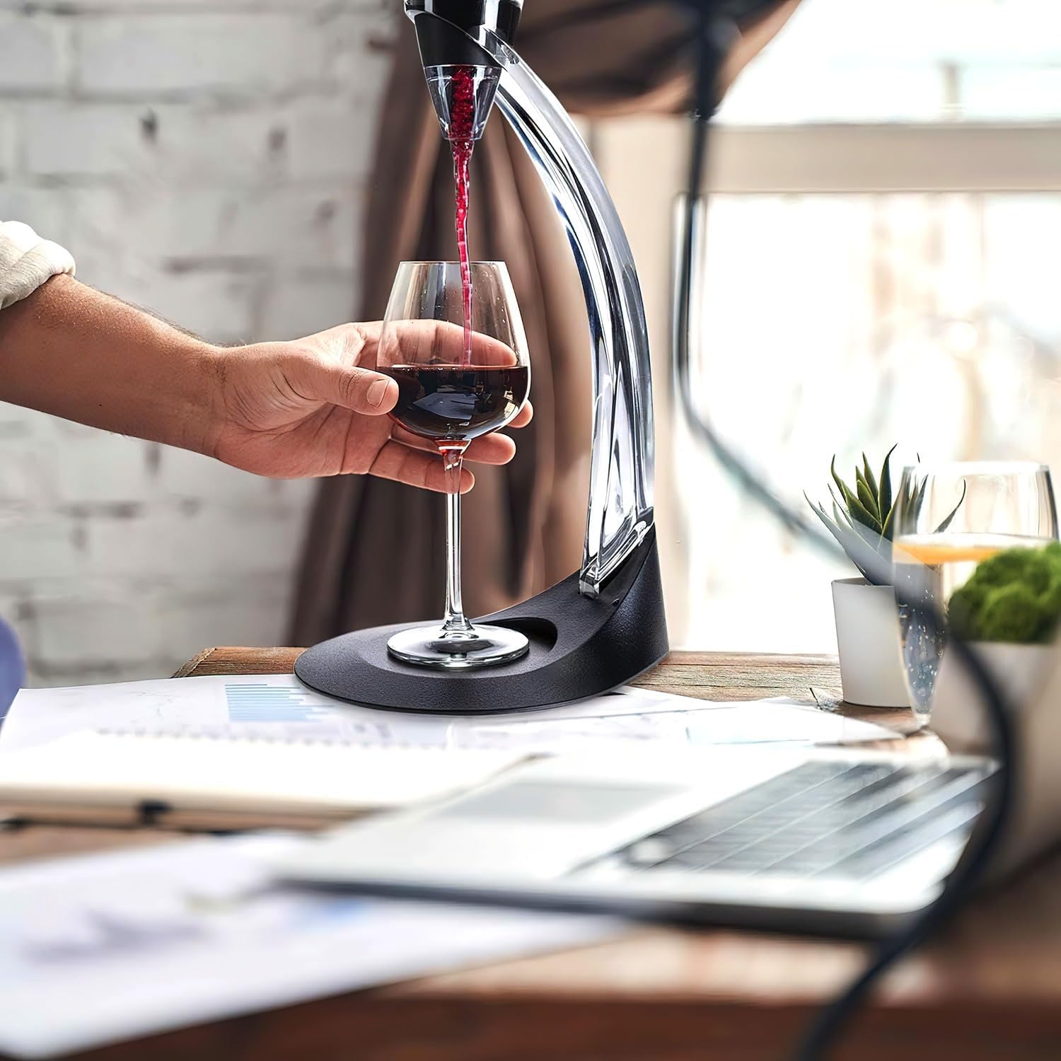 Luxus Weinbelüfter mit Ständer - Premium Wein-Dekanter Set