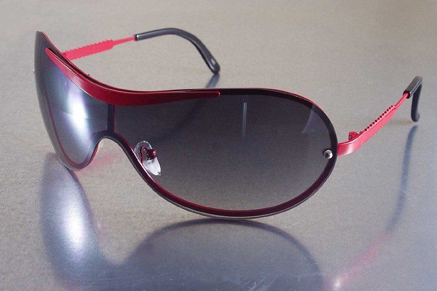 designer-sonnenbrille-one-rot